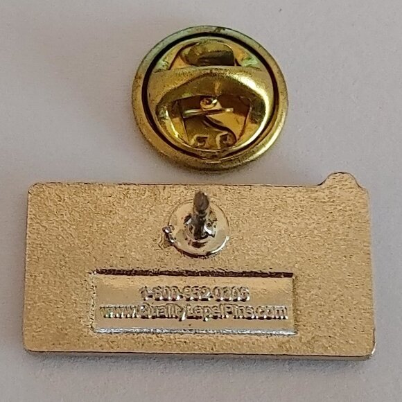 2007 World Indoor Lacrosse Championship Commemorative Pin Gold Tone IFWLA - Picture 3 of 3